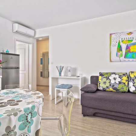 Apartments Punta By Sea Umago Exterior foto