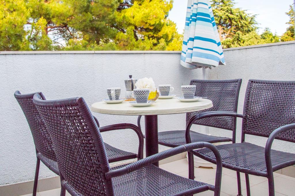 Apartments Punta By Sea Umago Exterior foto