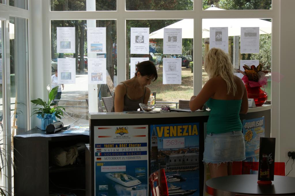 Apartments Punta By Sea Umago Exterior foto