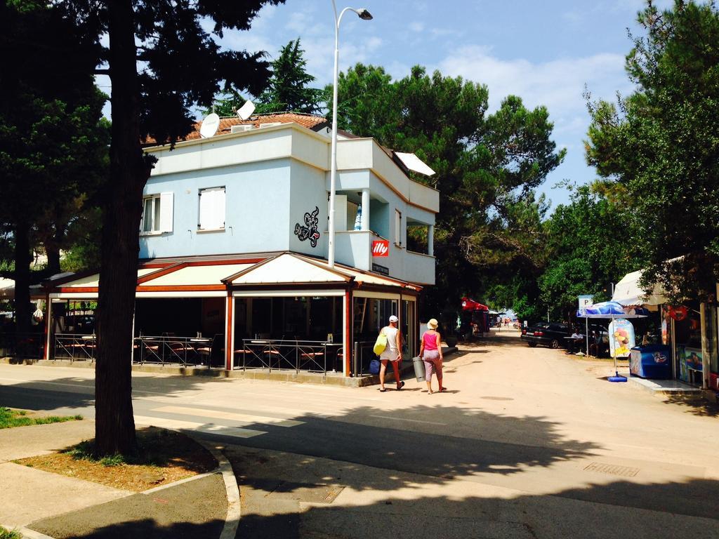 Apartments Punta By Sea Umago Exterior foto